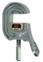 Clamp for earthing and s.c. devices